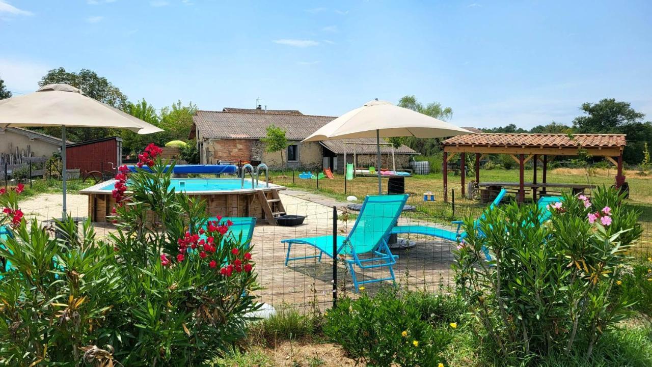 Domaine Toutet Birac  Exterior photo